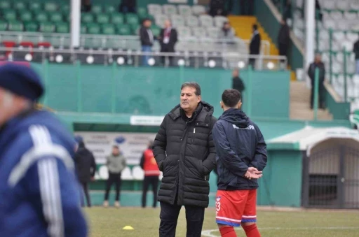 Niğde Belediyespor&rsquo;da Teknik Direkt&ouml;r K&ouml;m&uuml;rl&uuml;oğlu ile yollar ayrıldı
