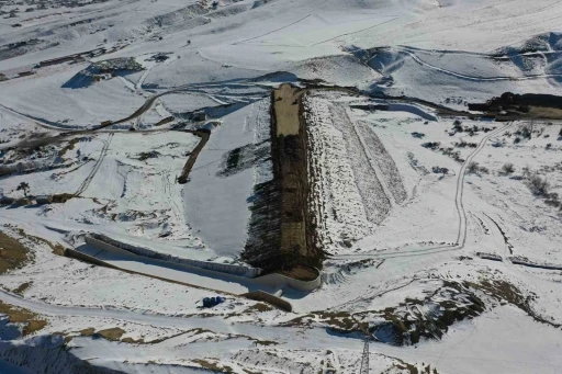 Niğde&rsquo;de bin 260 dekar tarım arazisi modern sulamaya kavuşacak

