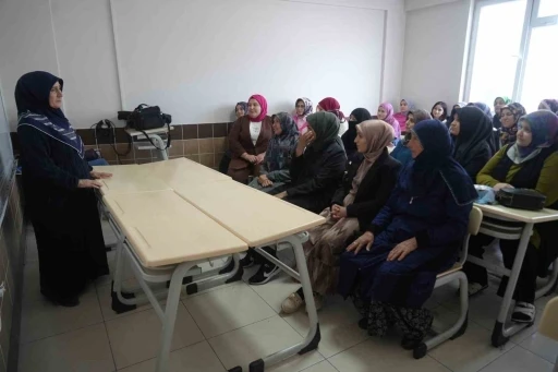 Niğde’de kadınlara yönelik açılan gassallık kursuna yoğun ilgi

