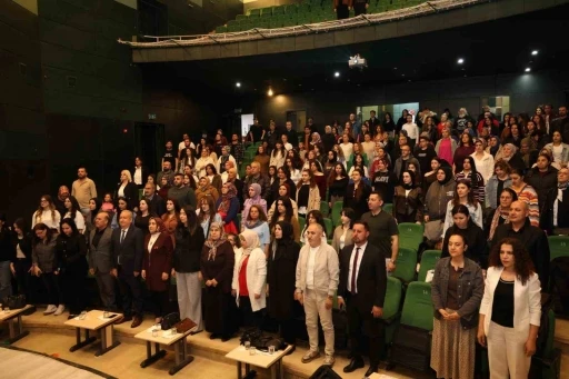 Niğde&rsquo;de &rsquo;Modern Folk Konseri&rsquo; sanatseverlerle buluştu
