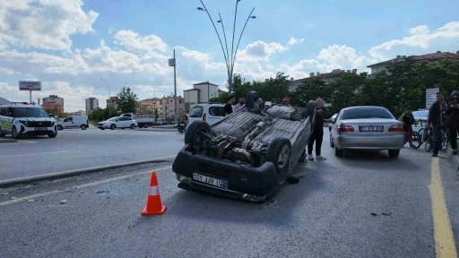 Niğde&rsquo;de otomobil takla attı: 1 yaralı
