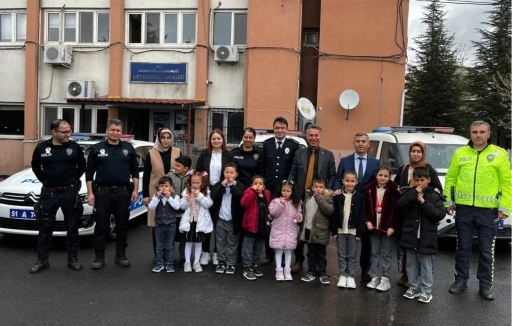 Niğde’de polisten miniklere güvenli yaşam eğitimi
