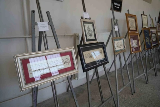 Niğde&rsquo;de "Sanatın Diliyle Değerlerimiz" sergisi a&ccedil;ıldı
