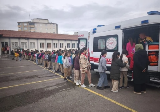 Niğde&rsquo;de &rsquo;Sağlıklı &Ccedil;ocuk, Sağlıklı Gelecek&rsquo; eğitimleri ger&ccedil;ekleştirildi
