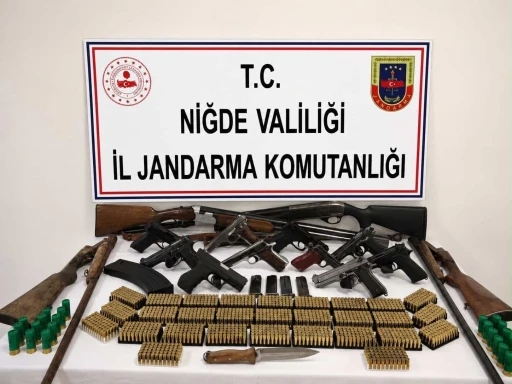 Niğde merkezli silah operasyonunda 14 ş&uuml;pheli hakkında adli işlem başlatıldı
