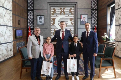Niğde Valisi Akmeşe, koltuğunu Yusuf İncesu&rsquo;ya emanet etti
