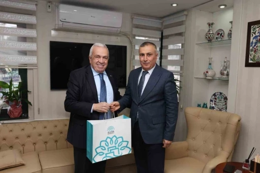 Nil&uuml;fer Belediye Başkanı &Ouml;zdemir&rsquo;den Bursa İl Milli Eğitim M&uuml;d&uuml;r&uuml; &Ccedil;okgezer&rsquo;e ziyaret
