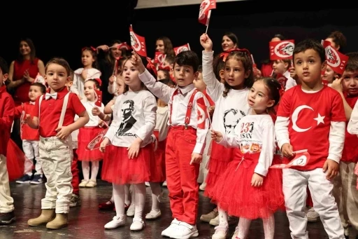 Nil&uuml;fer Belediyesi kreşlerinde 23 Nisan neşesi
