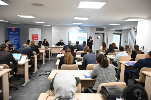 Nil&uuml;fer Belediyesi&rsquo;nin iyi uygulamaları Belediyecilik Forumu&rsquo;nda
