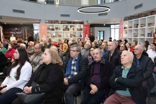 Nil&uuml;fer&rsquo;de beyin sağlığı konuşuldu
