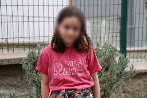 N&ouml;bet&ccedil;i &ouml;ğretmen diğer &ouml;ğrencileri kurtarmak i&ccedil;in &rsquo;yere yatın&rsquo; diye bağırmış
