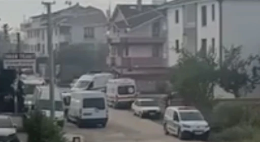 Ocakta unutulan çaydanlık yandı: 2 kişi hastanelik oldu
