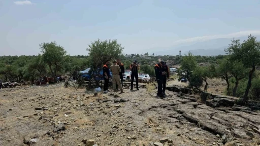 Oğlak otlatmaya &ccedil;ıktıktan sonra kaybolan kadın, volkanik arazide aranıyor
