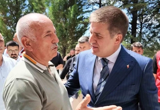 Oğlu doğum g&uuml;n&uuml;nde 15 Temmuz şehidi oldu: Evlat acısını 10 yıldır y&uuml;reğinde taşıyor
