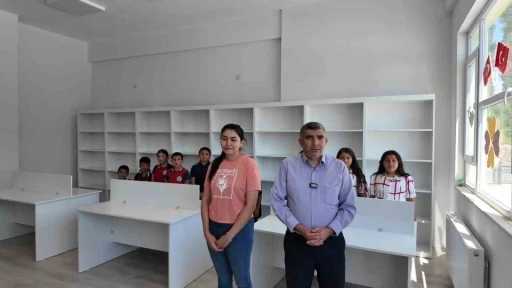 &Ouml;ğrenci dostu b&uuml;y&uuml;kşehir, Akkışla&rsquo;da İlkokul K&uuml;t&uuml;phanesi&rsquo;ni dizayn etti
