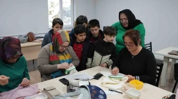 Öğrenciler kurs eğitimlerini yerinde gördü
