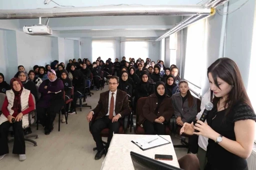 &Ouml;ğrencilere verem hastalığı anlatıldı
