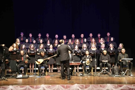 Öğretmenler Günü’nde ’Hizmet Şeref Madalyaları’ sahiplerini buldu
