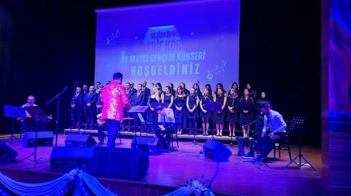 &Ouml;ğretmenlerden 19 Mayıs konseri
