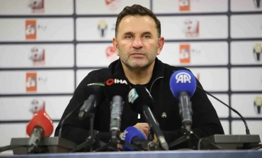 Okan Buruk: "Bizim i&ccedil;in psikolojik anlamda &ouml;nemli bir galibiyetti, finali hak eden takımdık"
