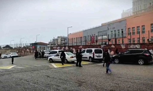 Okul &ccedil;evresindeki denetimlerde ceza yağdı
