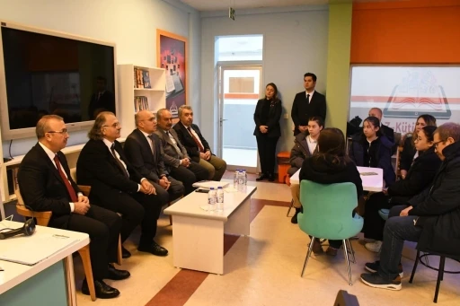 &rsquo;Okul K&uuml;t&uuml;phaneleri Y&ouml;netmeliği Uygulama Kılavuzu Değerlendirme Toplantısı&rsquo; yapıldı
