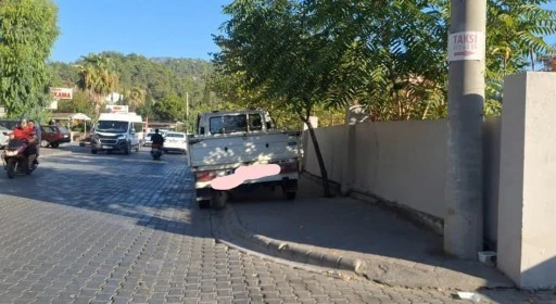 OKUL SAATLERİNDE TRAFİK KABUSU