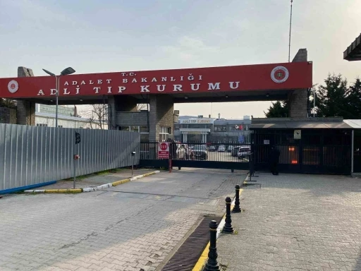 Okuldaki saldırıda hayatını kaybeden Fatmanur &ouml;ğretmenin cenazesi Adli Tıp Kurumu&rsquo;ndan alındı
