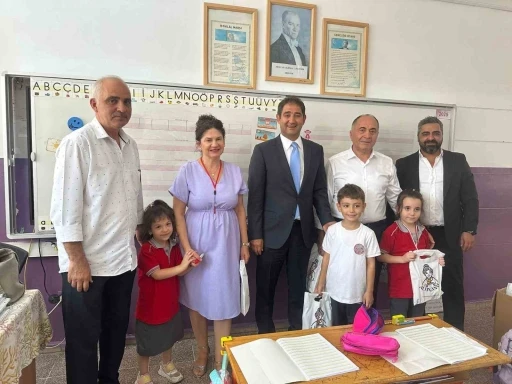 Okulun ilk haftasında çocukların yüzü güldü
