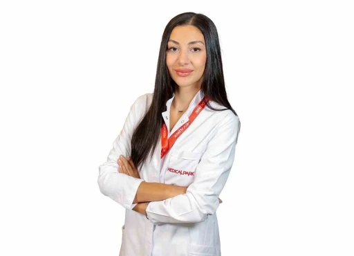 Op. Dr. Oğur: &quot;Genital estetikle kadınlar, bedenleriyle daha barışık ve kendinden daha emin hissedebilir&quot;
