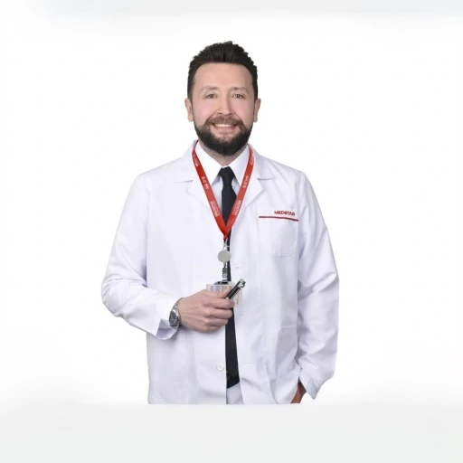 Op. Dr. Saltuk Buğra Arıkan: "Miyomda temel prensip organ koruyucu yaklaşımdır"
