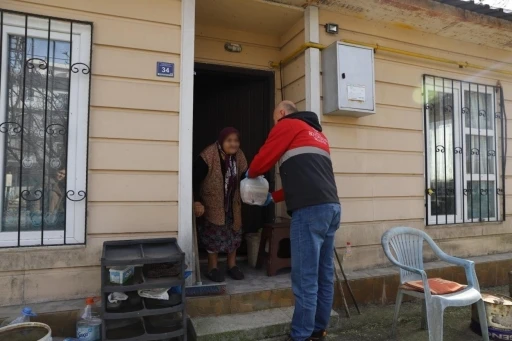 Ordu&rsquo;da ihtiya&ccedil; sahiplerine sıcak yemek desteği
