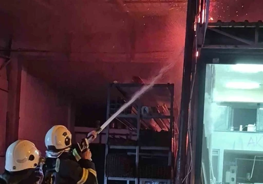 Ordu&rsquo;da kaynak sırasında sı&ccedil;rayan kıvılcım yangın &ccedil;ıkardı
