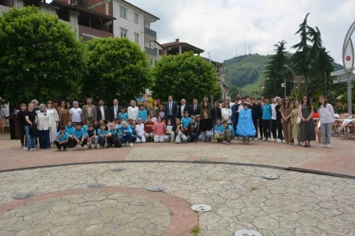 Ordu&rsquo;da &ouml;ğrenciler &ouml;nce yarıştı, sonra hayırda buluştu
