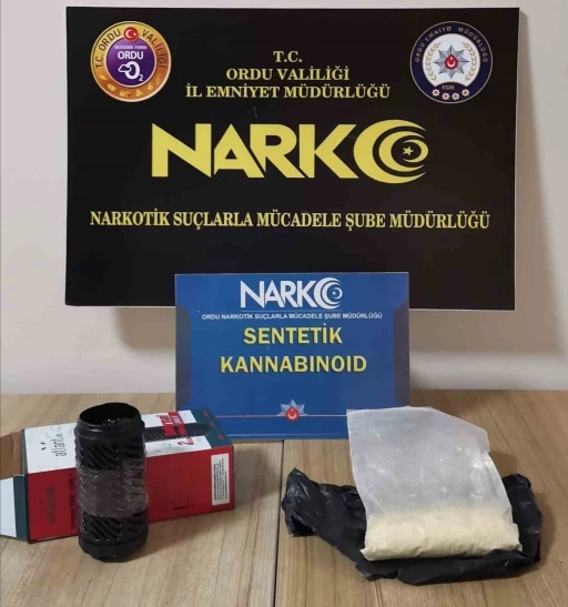Ordu&rsquo;da otob&uuml;steki yolcunun &uuml;zerinde uyuşturucu madde ele ge&ccedil;irildi: 1 tutuklu
