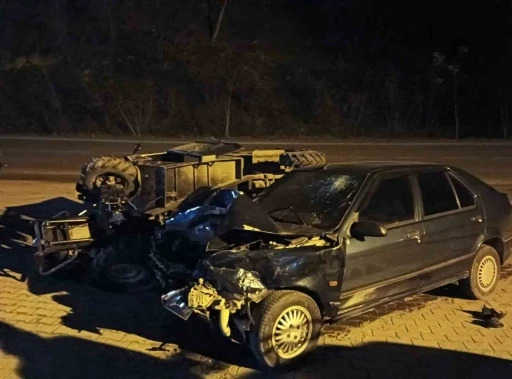 Ordu&rsquo;da patpat ile otomobil &ccedil;arpıştı: 2 yaralı
