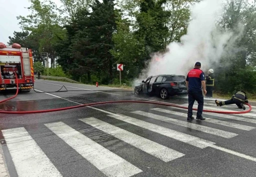 Ordu’da seyir halindeki otomobilde yangın çıktı
