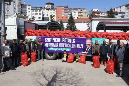 Ordu&rsquo;da &uuml;reticilere 45 ton tohumluk patates dağıtıldı
