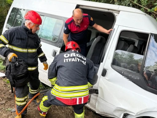 Ordu’daki servis minibüsü kazasında yaralı sayısı 16’ya yükseldi
