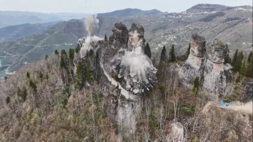 Ordu’nun ‘peribacaları’ noktasında tehlikeli kayalar ıslah edildi

