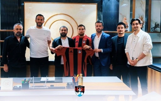 Orkun K&ouml;k&ccedil;&uuml;&rsquo;n&uuml;n abisi Vanspor&rsquo;la anlaştı
