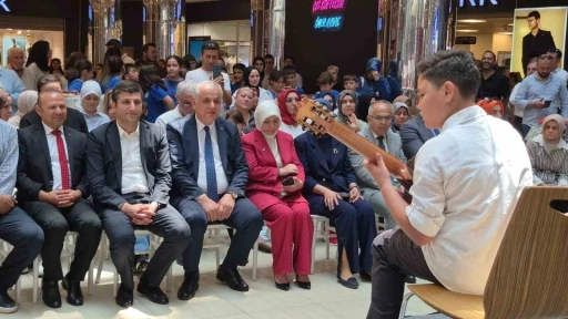 Ortaokul &ouml;ğrencilerinin sıra dışı tasarımları dikkat &ccedil;ekti
