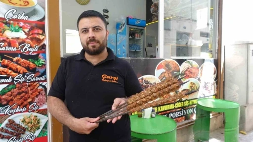 Oruk kebabı sofraların vazge&ccedil;ilmezi
