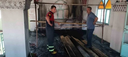 Osmancık’ta camide çıkan yangın söndürüldü
