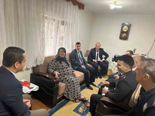 Osmaneli’nde şehit aileleri ve gazilere anlamlı ziyaret
