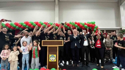 Osmanelispor&rsquo;dan şampiyonluk kutlaması
