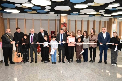 Osmangazi Belediyesi Yetenek Evleri&rsquo;nde hayaller eserlere d&ouml;n&uuml;şt&uuml;
