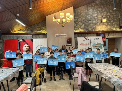 Osmangazi&rsquo;de &ccedil;ocuklar kış neşesiyle buluştu
