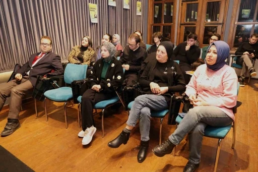 Osmangazi&rsquo;de gen&ccedil;lere yol g&ouml;steren s&ouml;yleşi
