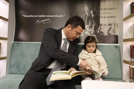 Osmangazi&rsquo;de &lsquo;Yeni Gezici K&uuml;t&uuml;phane Yollarda&rsquo;
